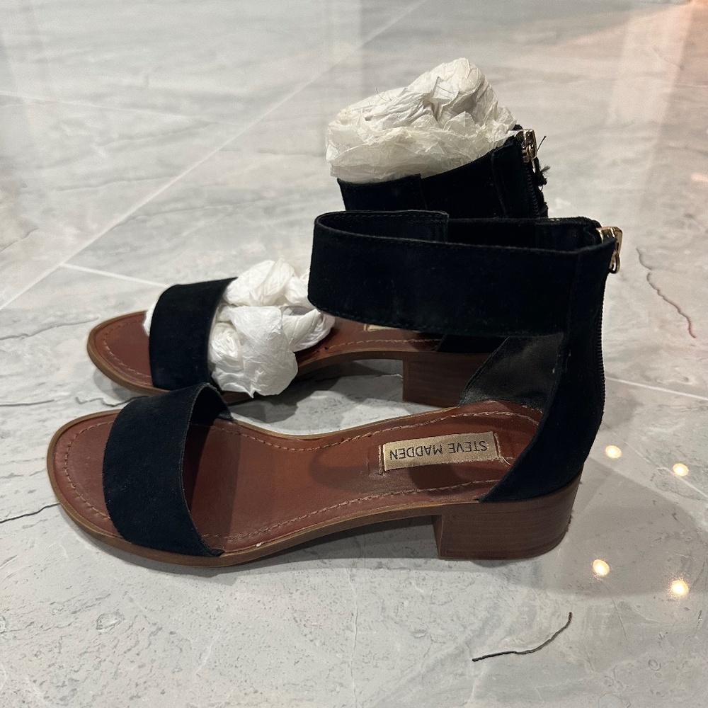 Steve Madden suede heel sandals